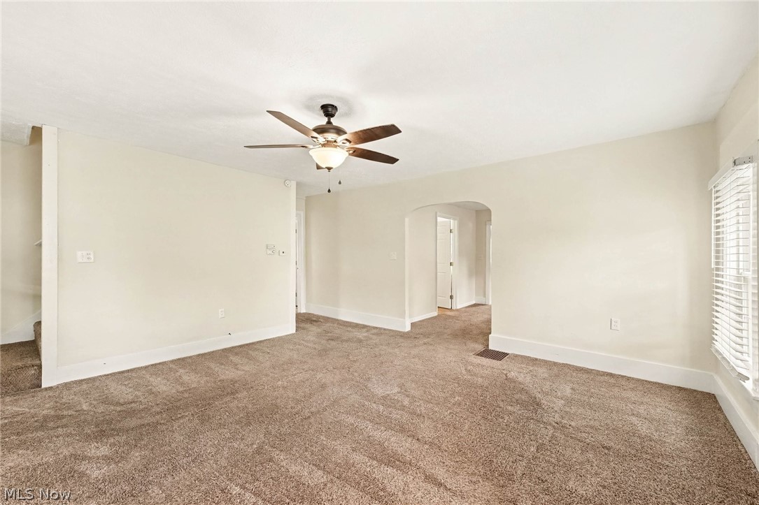 33 N Poplar Street Jefferson OH 44047