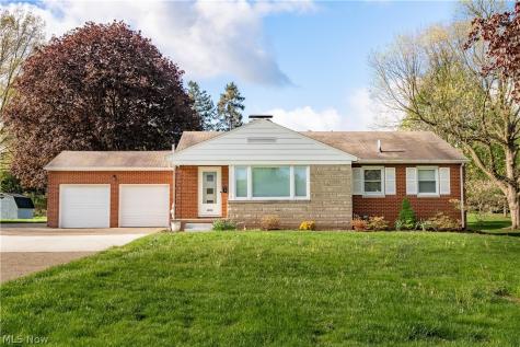 4028 Crestwood Street NW Canton OH 44708