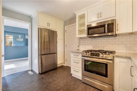 4028 Crestwood Street NW Canton OH 44708