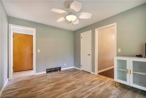 4028 Crestwood Street NW Canton OH 44708