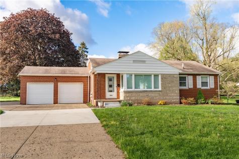 4028 Crestwood Street NW Canton OH 44708