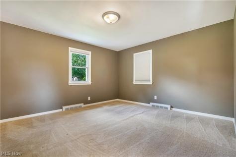 4028 Crestwood Street NW Canton OH 44708