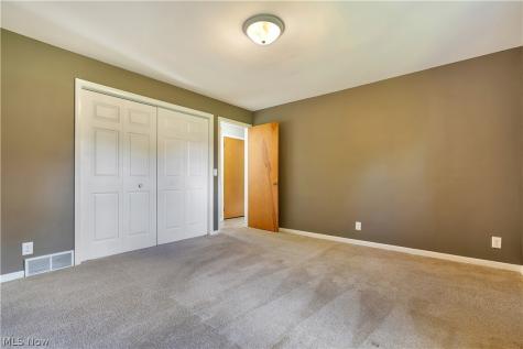 4028 Crestwood Street NW Canton OH 44708