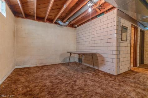 4028 Crestwood Street NW Canton OH 44708