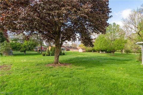 4028 Crestwood Street NW Canton OH 44708