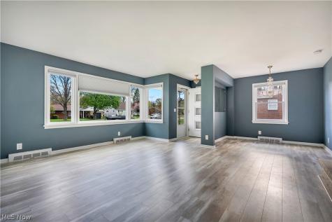 4028 Crestwood Street NW Canton OH 44708