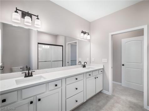 14633 Baywood Lane Strongsville OH 44136
