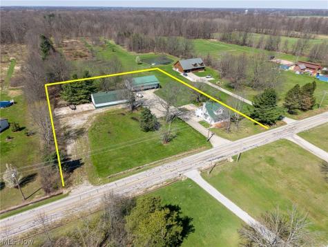 16118 Cowley Road Grafton OH 44044