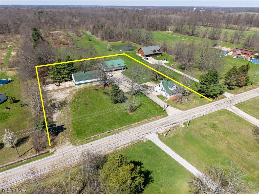 16118 Cowley Road Grafton OH 44044