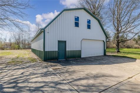 16118 Cowley Road Grafton OH 44044