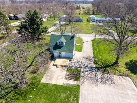 16118 Cowley Road Grafton OH 44044