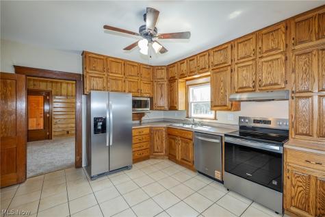 16118 Cowley Road Grafton OH 44044