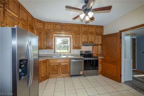 16118 Cowley Road Grafton OH 44044
