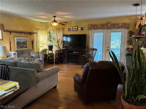 918 N Bever Street Wooster OH 44691