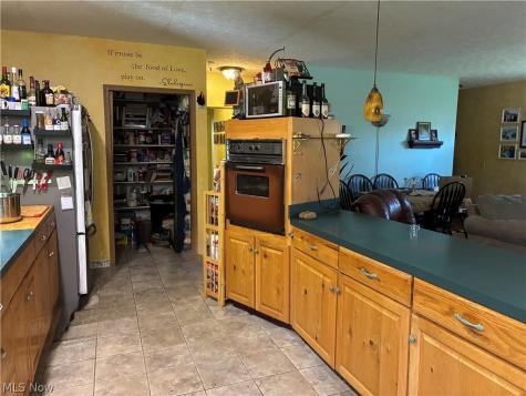 918 N Bever Street Wooster OH 44691