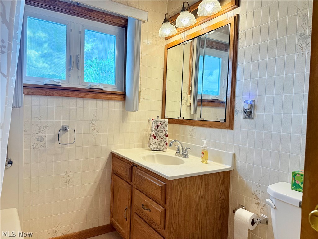 205 Hudson Avenue Tiltonsville OH 43963