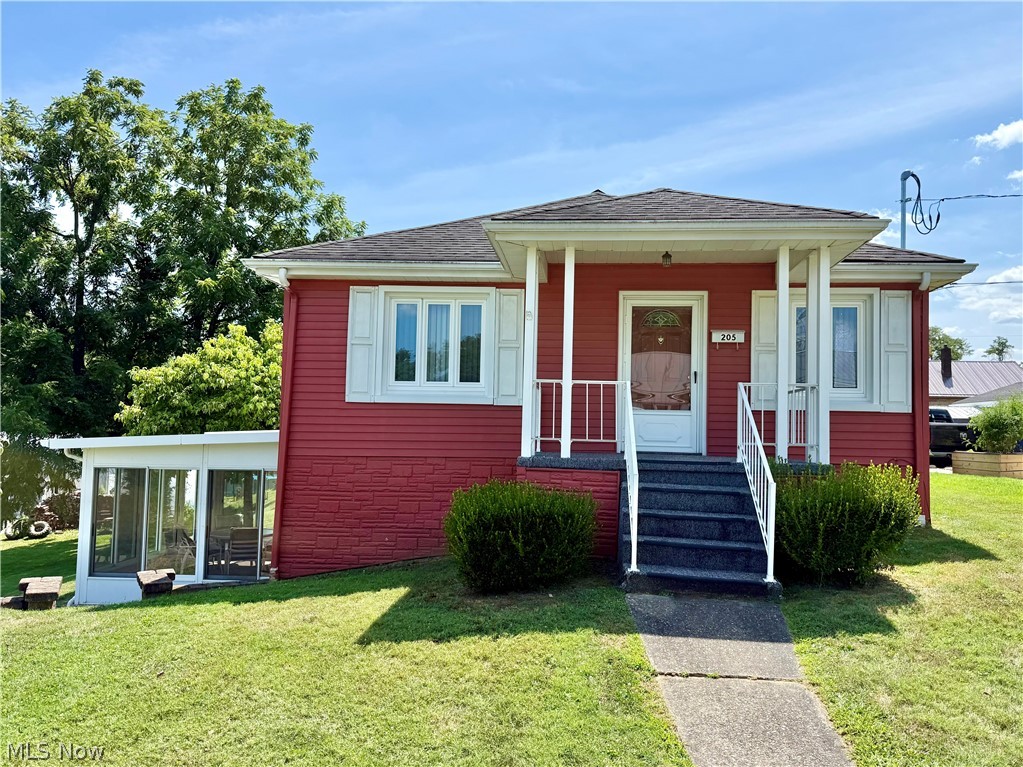 205 Hudson Avenue Tiltonsville OH 43963