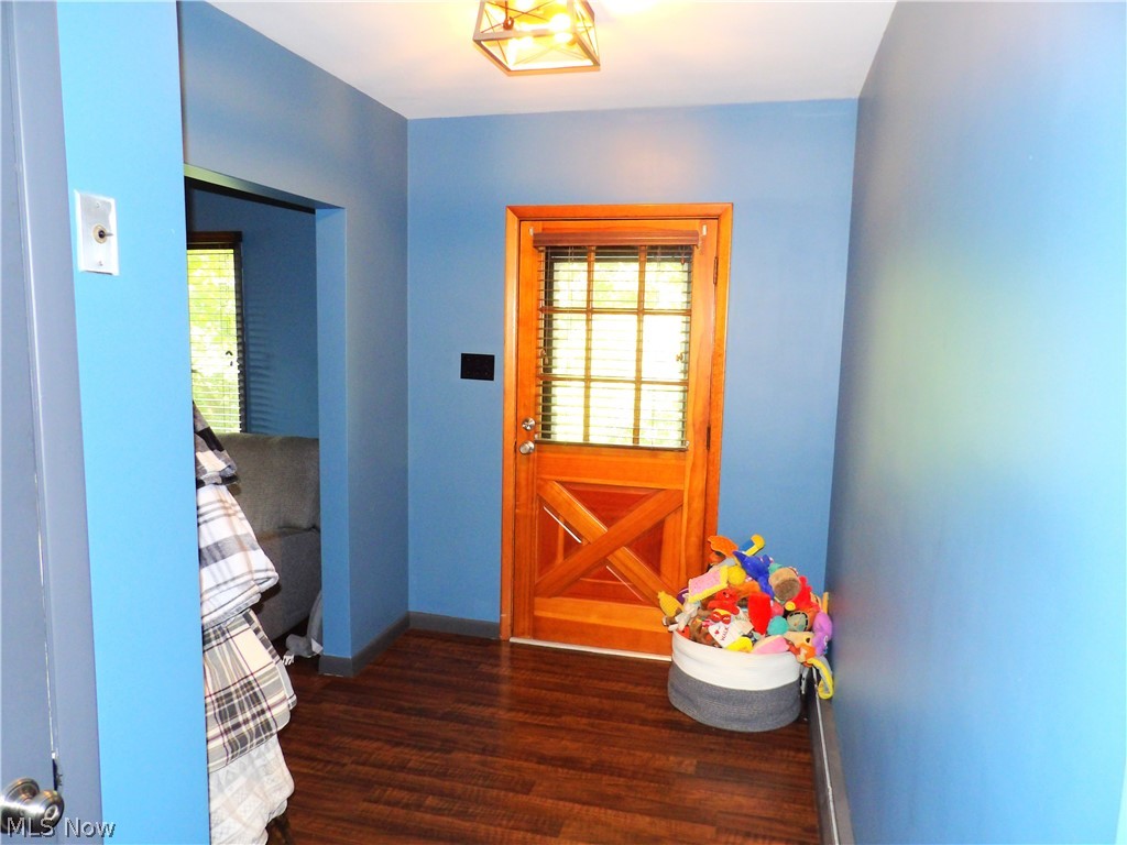 69857 Vernon Road Martins Ferry OH 43935