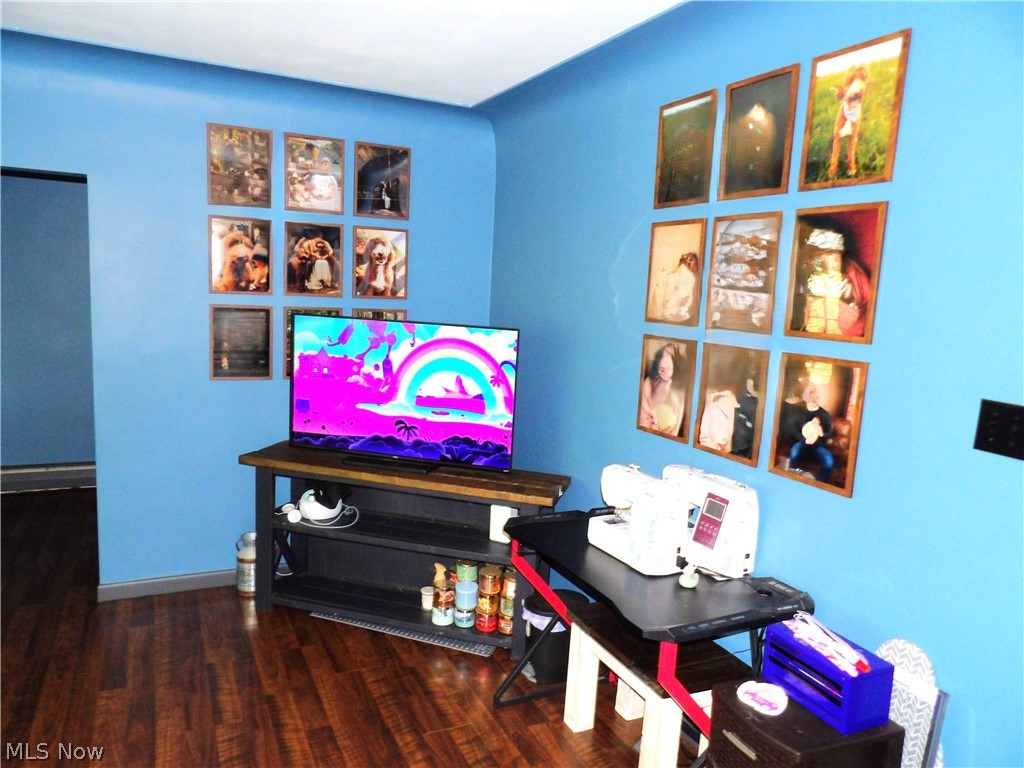 69857 Vernon Road Martins Ferry OH 43935