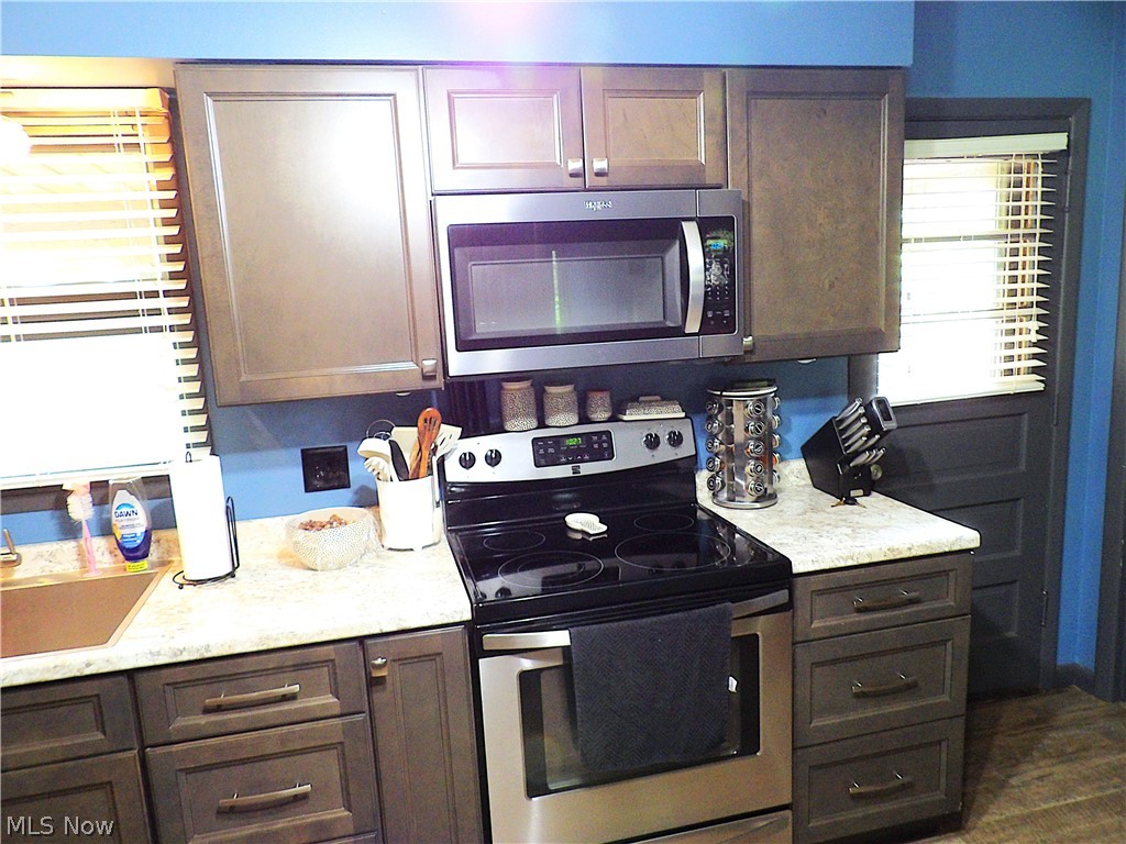 69857 Vernon Road Martins Ferry OH 43935