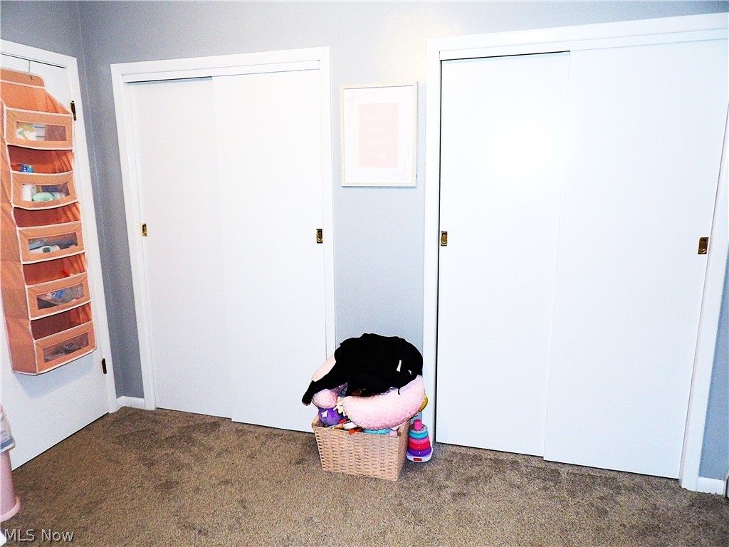 69857 Vernon Road Martins Ferry OH 43935