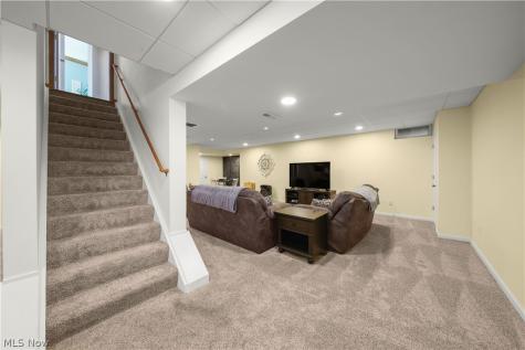 150 Chadwick Drive Aurora OH 44202