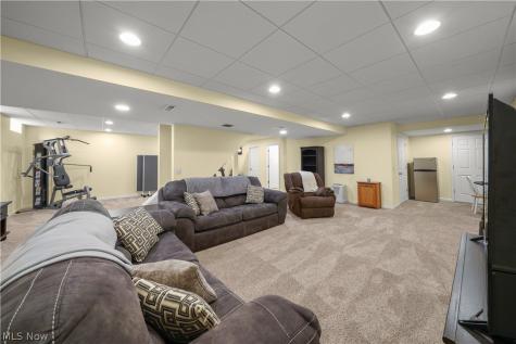 150 Chadwick Drive Aurora OH 44202