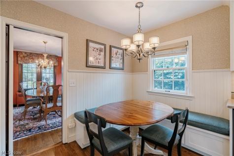 22499 Calverton Road Shaker Heights OH 44122