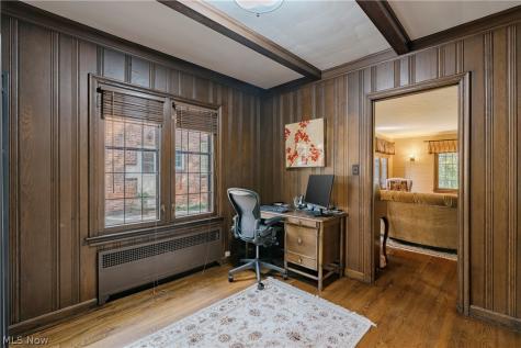 22499 Calverton Road Shaker Heights OH 44122