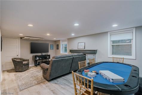 22499 Calverton Road Shaker Heights OH 44122