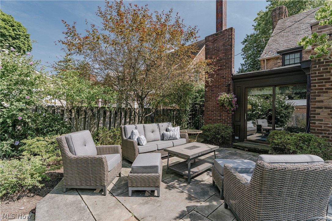 22499 Calverton Road Shaker Heights OH 44122
