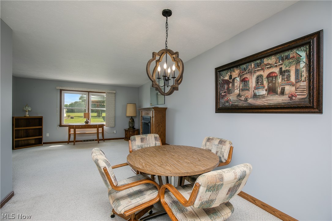 4319 Ridge Road Cortland OH 44410