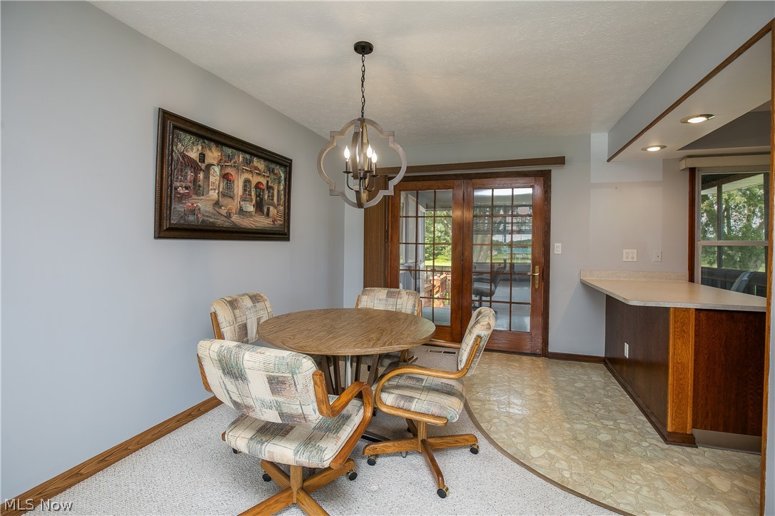 4319 Ridge Road Cortland OH 44410