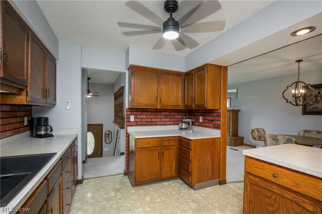 4319 Ridge Road Cortland OH 44410