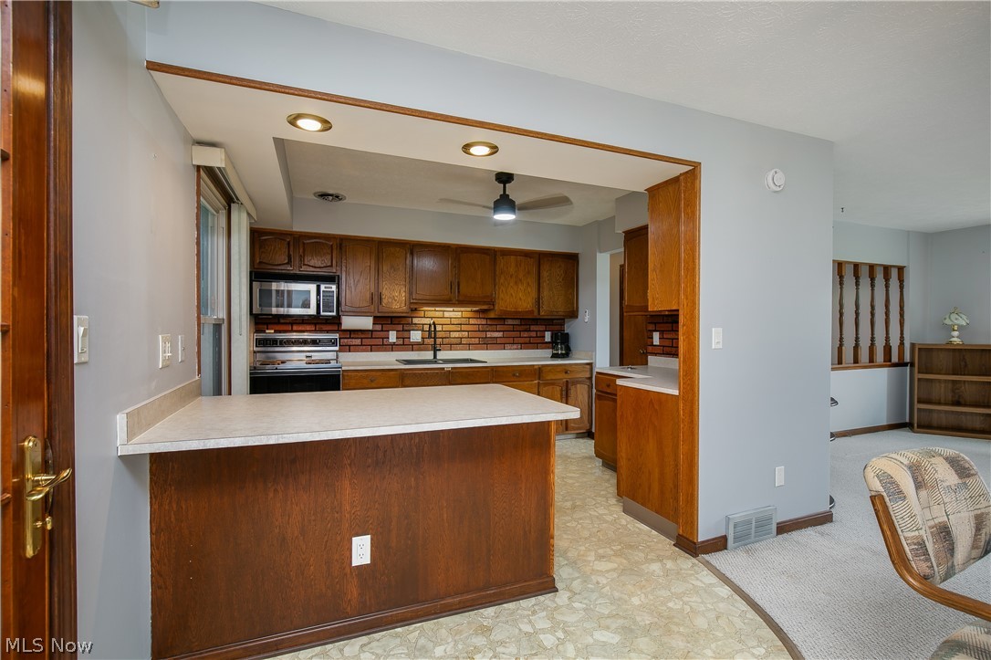 4319 Ridge Road Cortland OH 44410