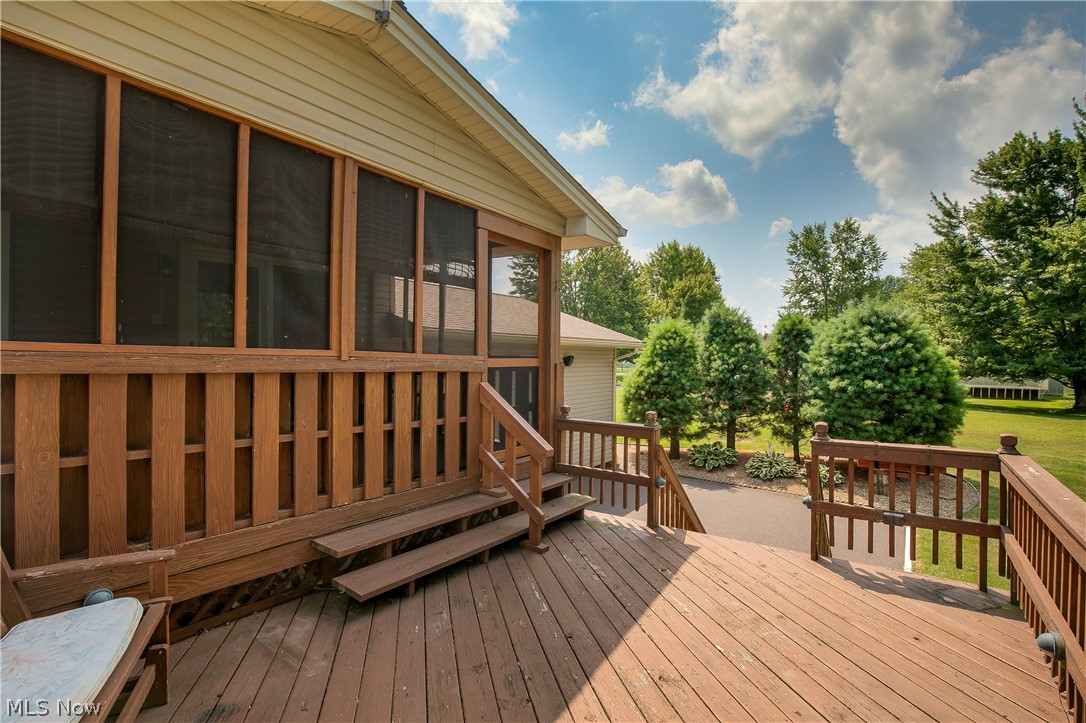4319 Ridge Road Cortland OH 44410