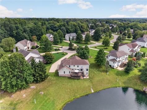 1538 Mccausland Drive Hudson OH 44236