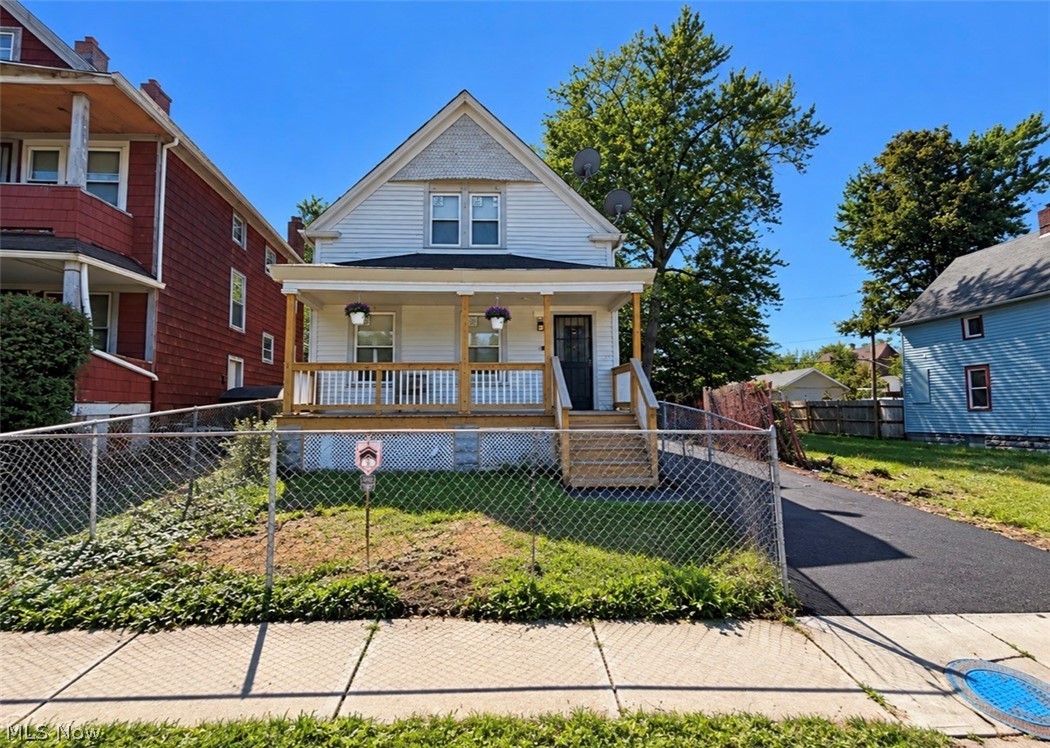 10800 Crestwood Avenue Cleveland OH 44104