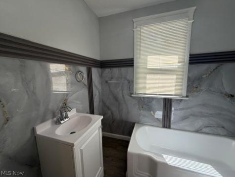 10800 Crestwood Avenue Cleveland OH 44104