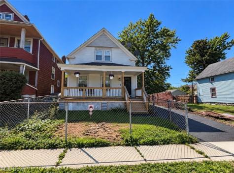 10800 Crestwood Avenue Cleveland OH 44104