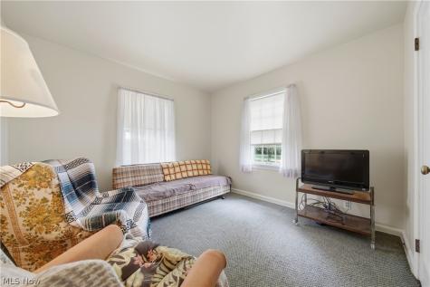 347 33rd Street NW Canton OH 44709