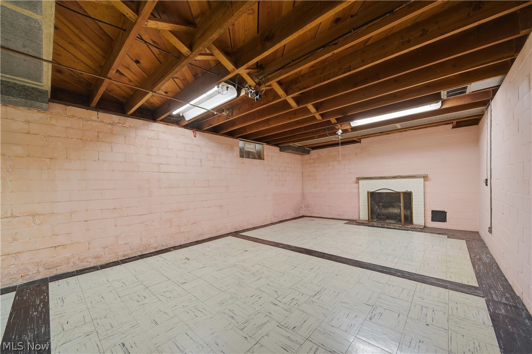 347 33rd Street NW Canton OH 44709