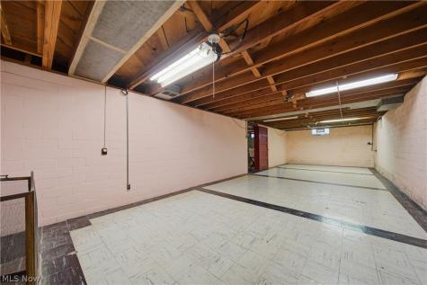 347 33rd Street NW Canton OH 44709