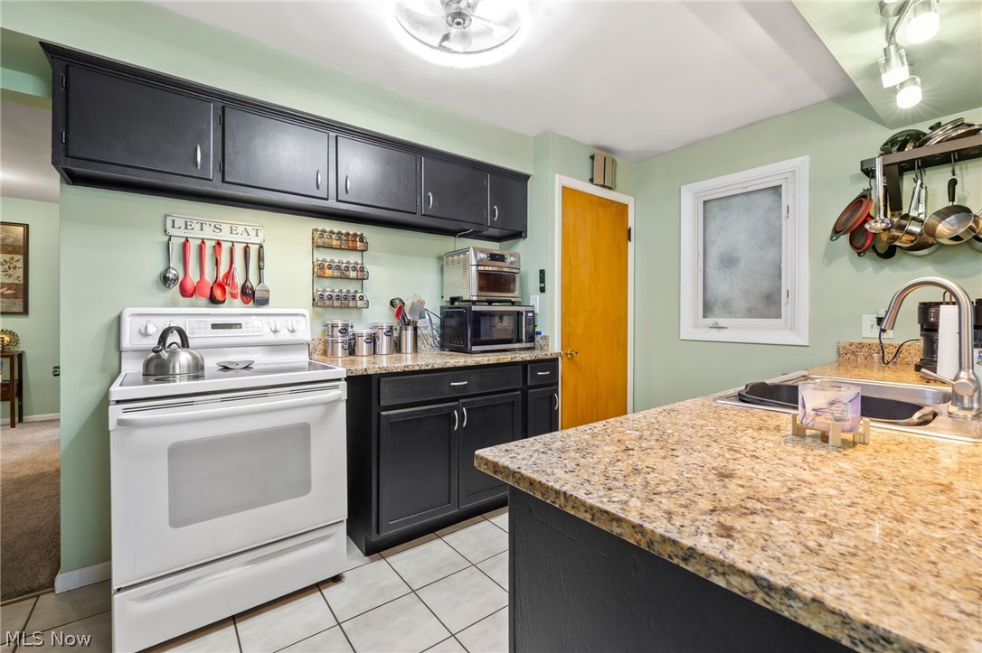 6156 Edgebrook Boulevard Parma Heights OH 44130