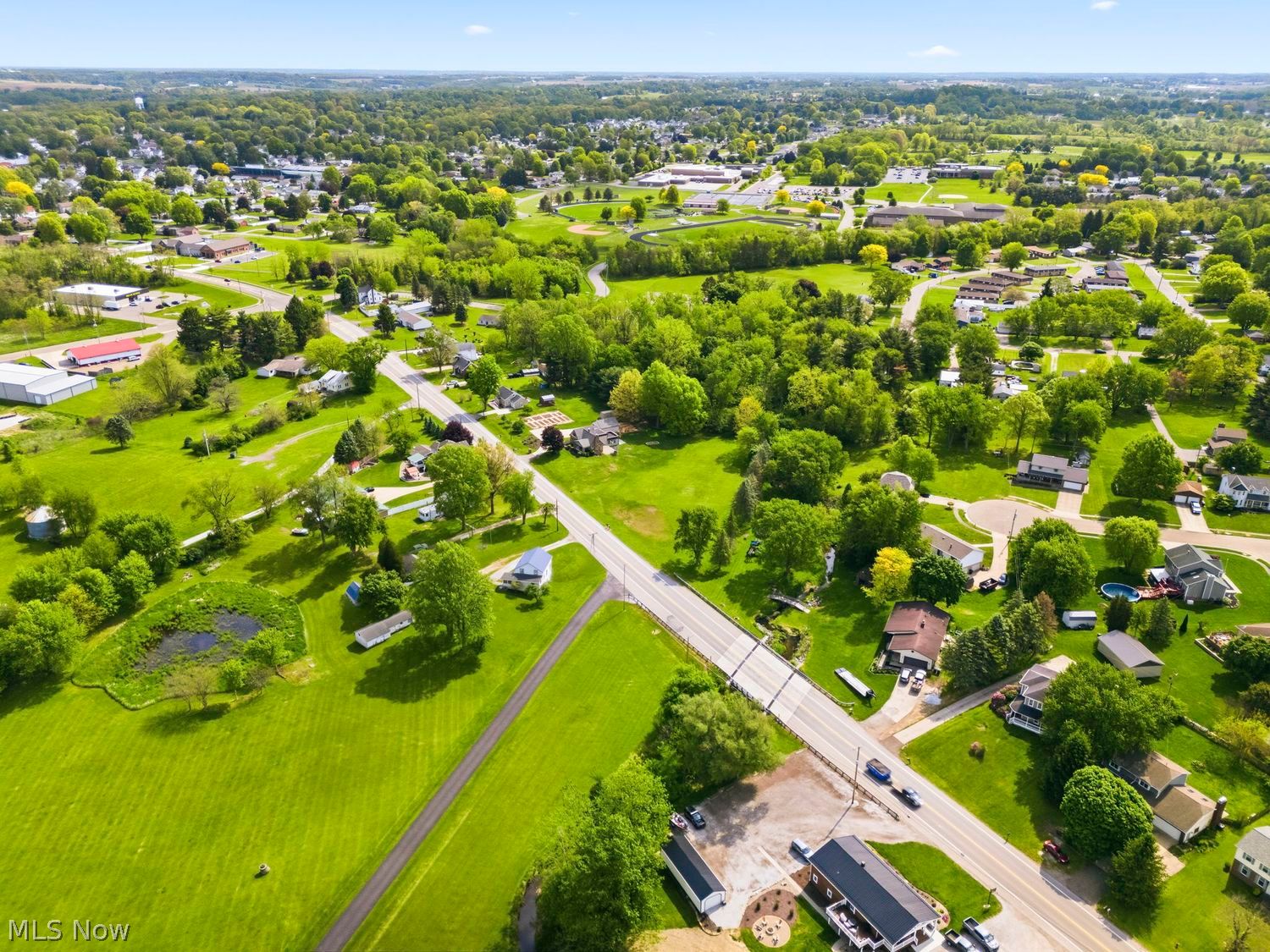 3828 Ravenna Avenue NE Louisville OH 44641