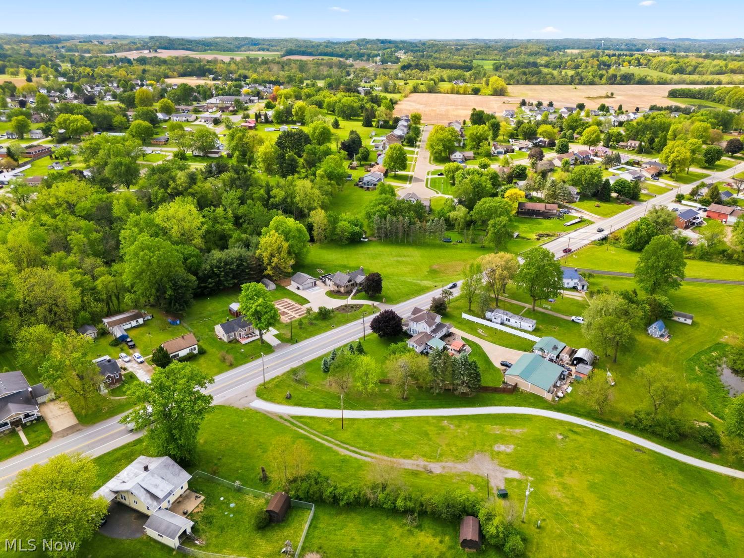 3828 Ravenna Avenue NE Louisville OH 44641