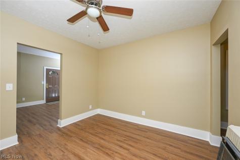 1137 Bellows Street Akron OH 44301