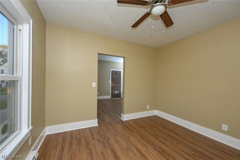 1137 Bellows Street Akron OH 44301