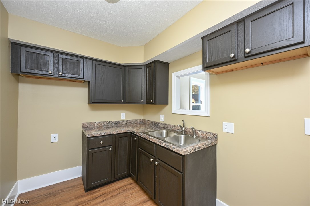 1137 Bellows Street Akron OH 44301