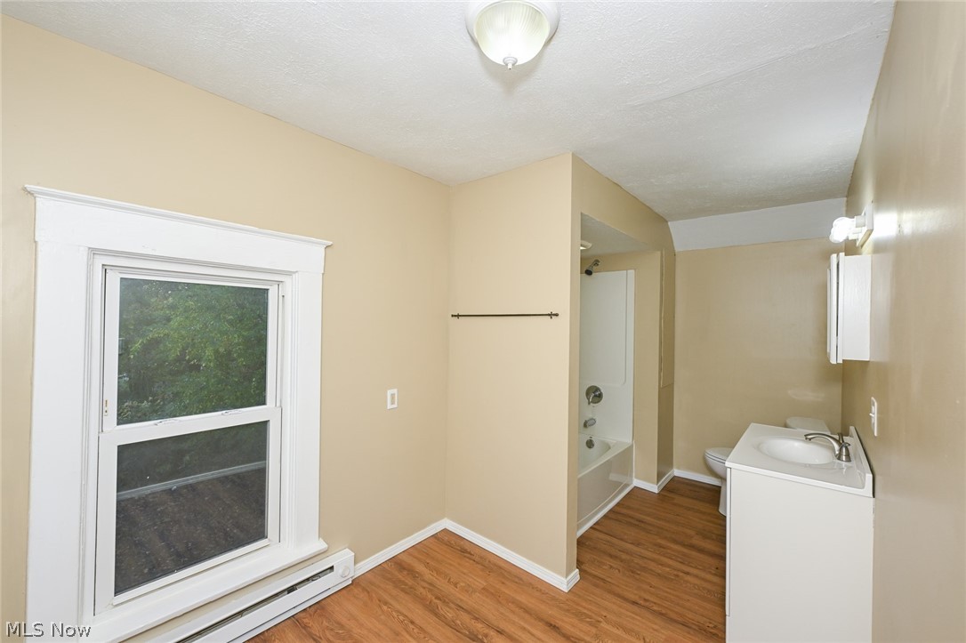 1137 Bellows Street Akron OH 44301